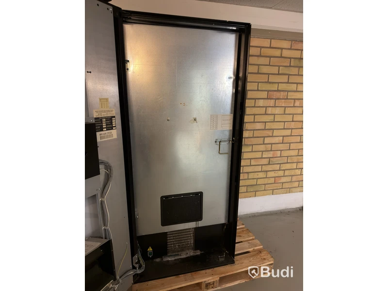2 st. Dryckesautomat Vendo, 217, Loka