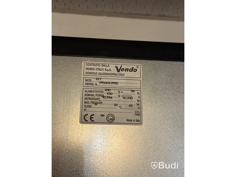 2 st. Dryckesautomat Vendo, 217, Loka