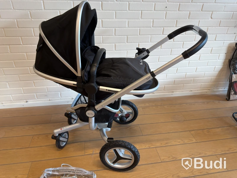 Barnvagn Silver Cross Surf, svart