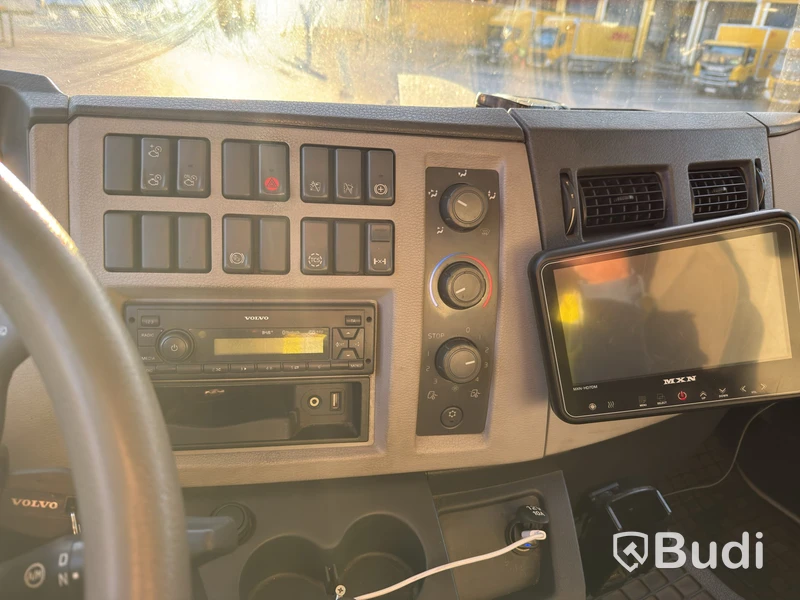 Distributionsbil Volvo FL 240 -2018 | Höj/sänk