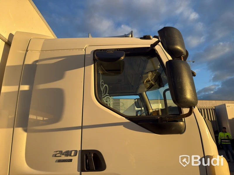 Distributionsbil Volvo FL 240 -2018 | Höj/sänk