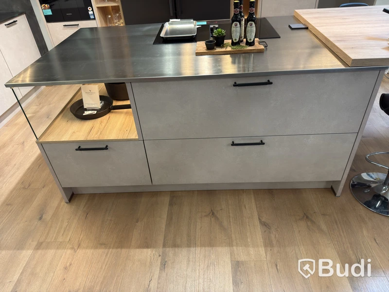 Ex-display kitchen from Nordanro