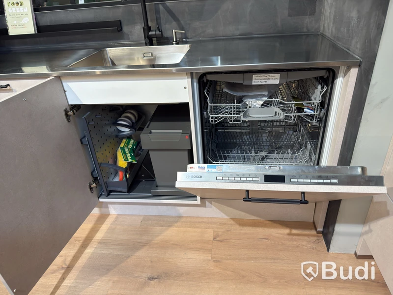 Ex-display kitchen from Nordanro