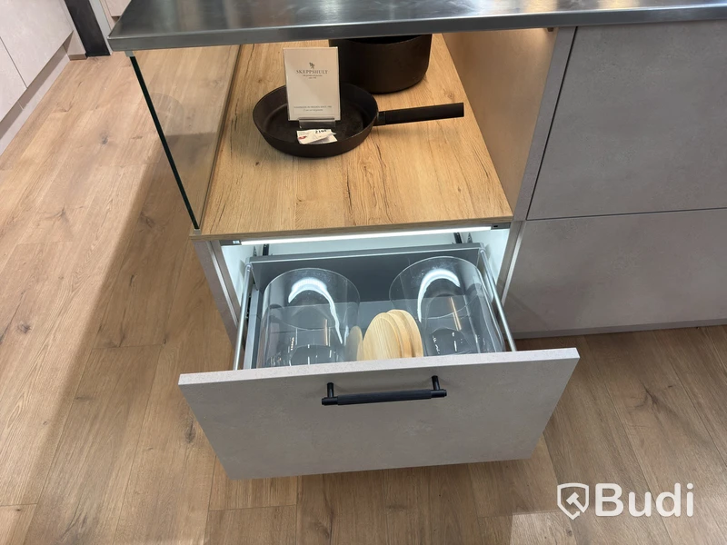 Ex-display kitchen from Nordanro