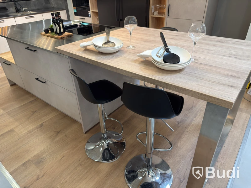 Ex-display kitchen from Nordanro