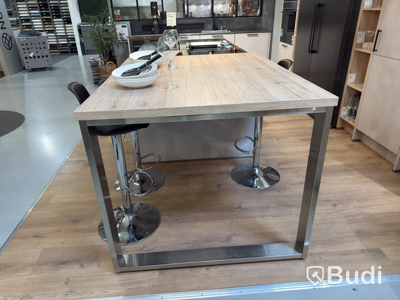 Ex-display kitchen from Nordanro