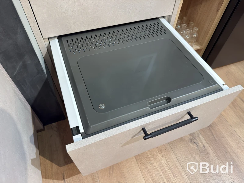 Ex-display kitchen from Nordanro