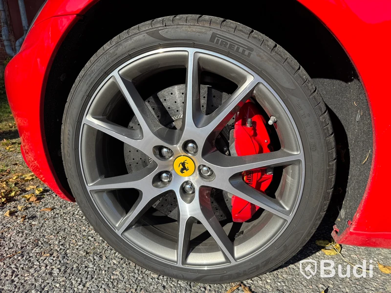 Ferrari California 4.3 V8 F1 DCT -2011 | 460 hk