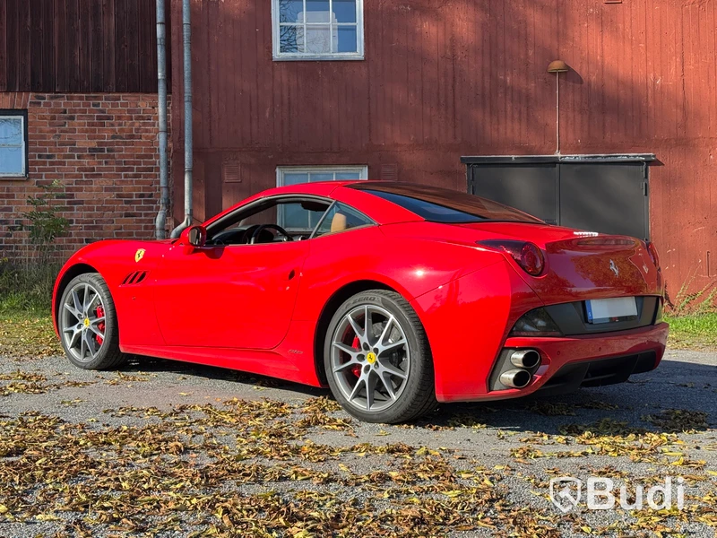 Ferrari California 4.3 V8 F1 DCT -2011 | 460 hk