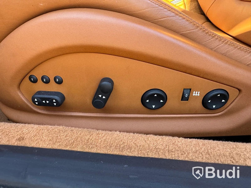 Ferrari California 4.3 V8 F1 DCT -2011 | 460 hk