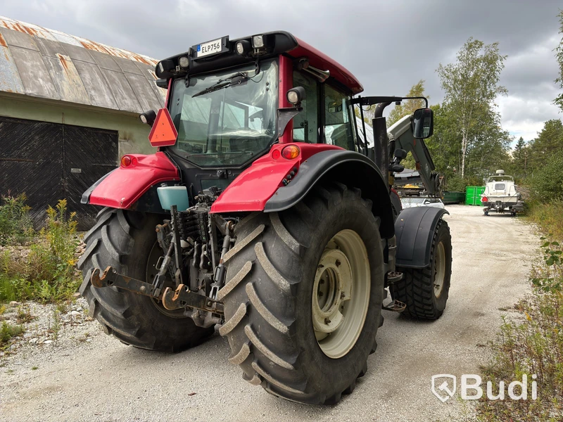 Valtra ELP756 T163 Tractor with Loader