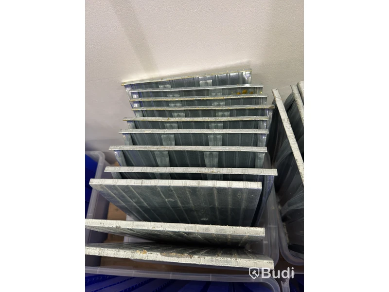 Cold-room shelving systems, various models and sizes