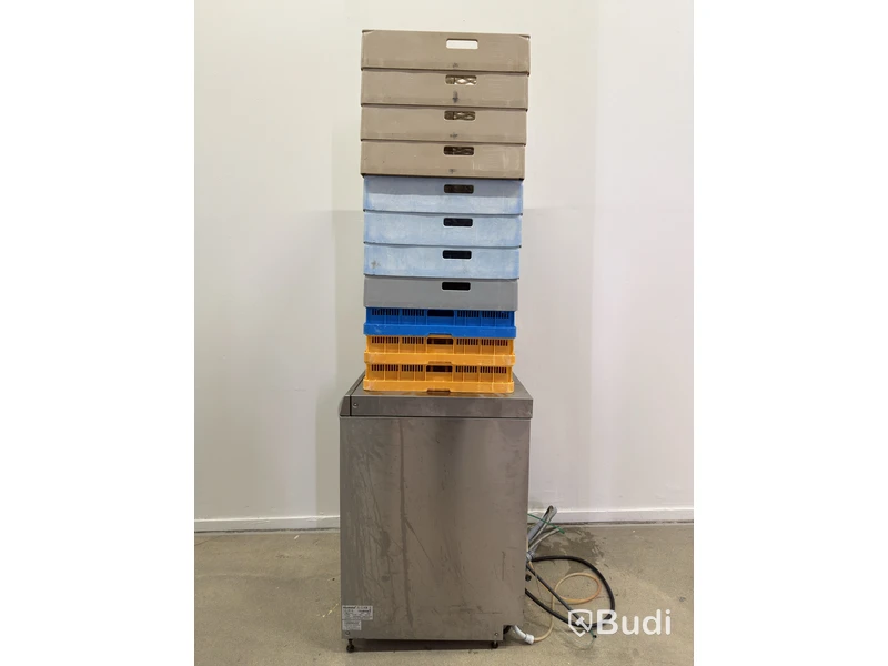 Wexiödisk WD-4S Dishwasher, 2017, incl. dish racks