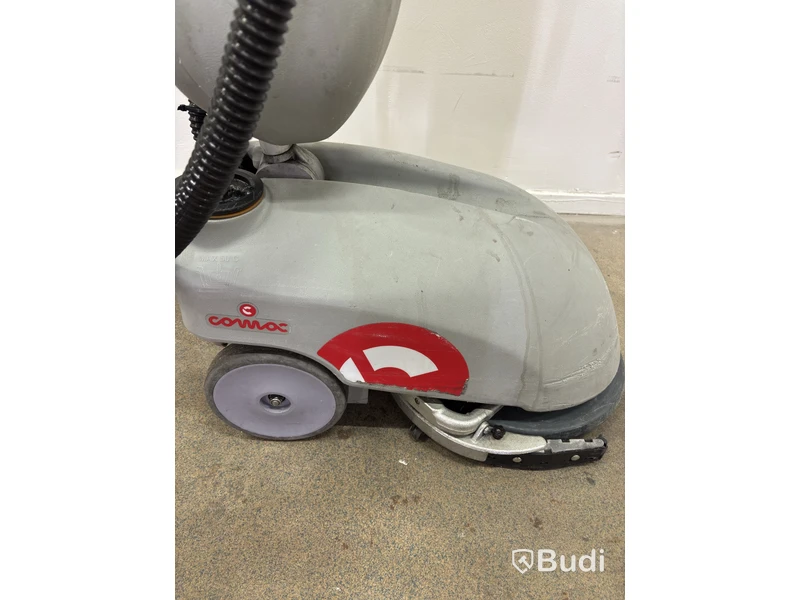 Golvskursmaskin Comac, Vispa 35B 10L - reparationsobjekt