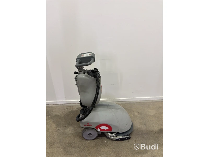 Golvskursmaskin Comac, Vispa 35B 10L - reparationsobjekt