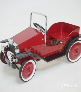 Trampbil Sleipner, Classic Car 1938, röd.