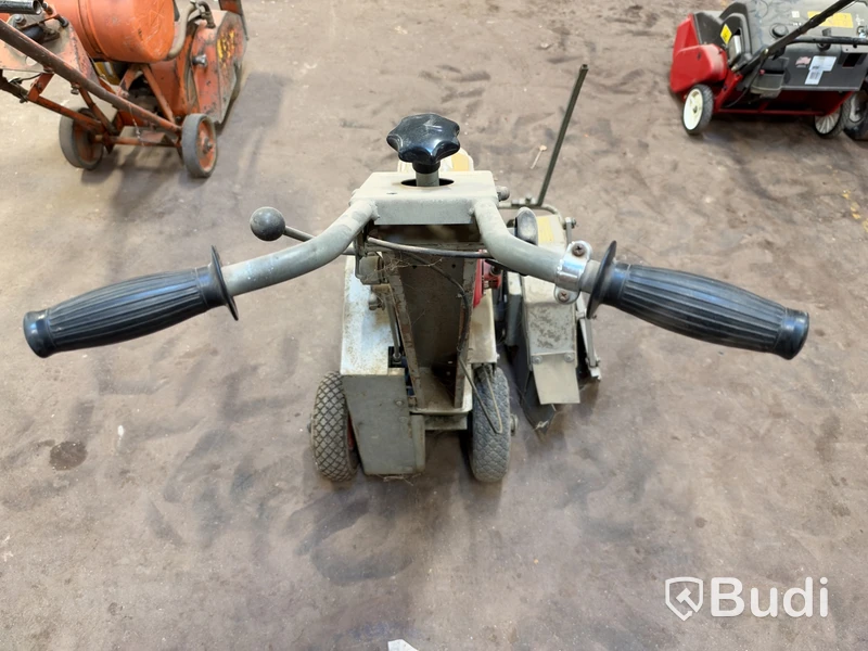 Kantfräs Weelu K3B, Honda G100