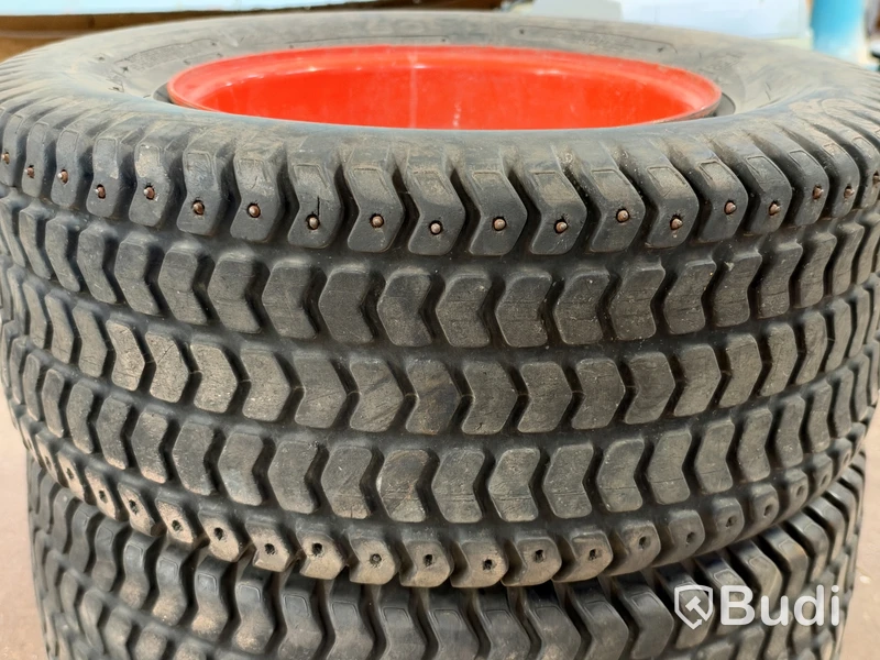 2 hjul Bridgestone 24x8.50-12 | Holder