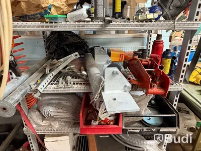 Lot of workshop equipment and tools