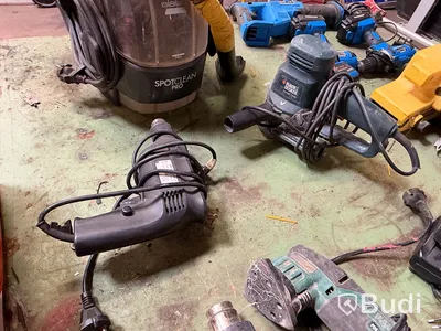 Lot of workshop equipment and tools