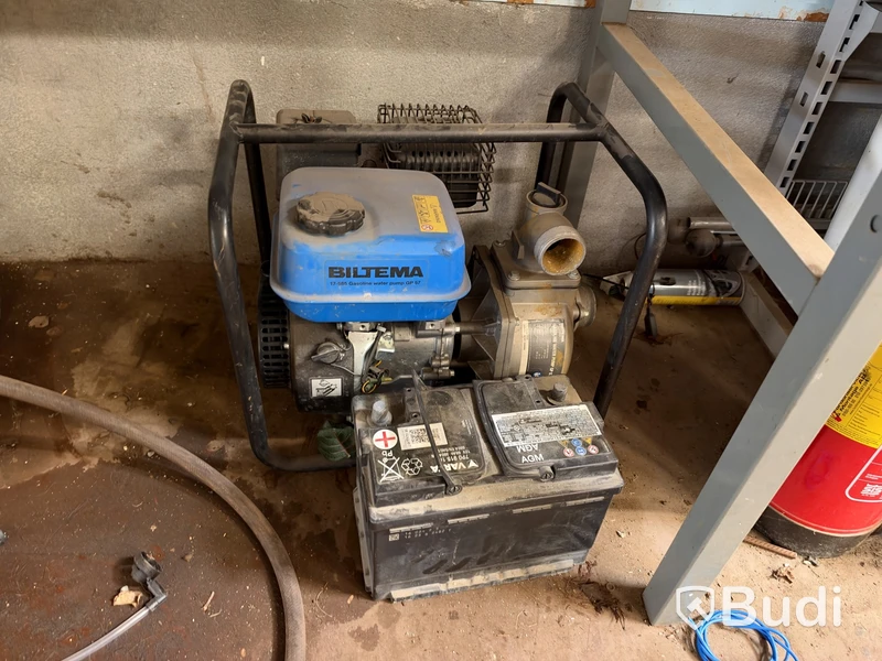 Lot of workshop equipment and tools