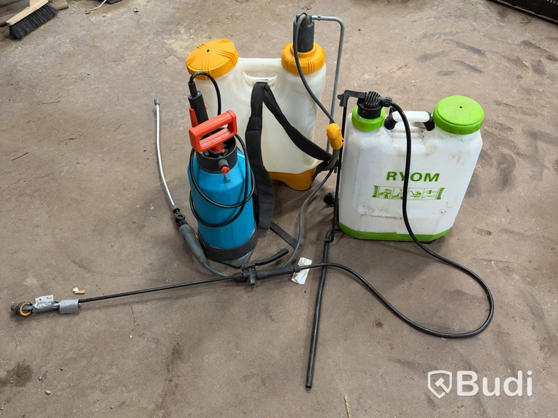 3 pressure sprayers