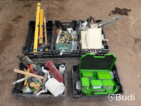 Blandade handverktyg och byggtillbehör