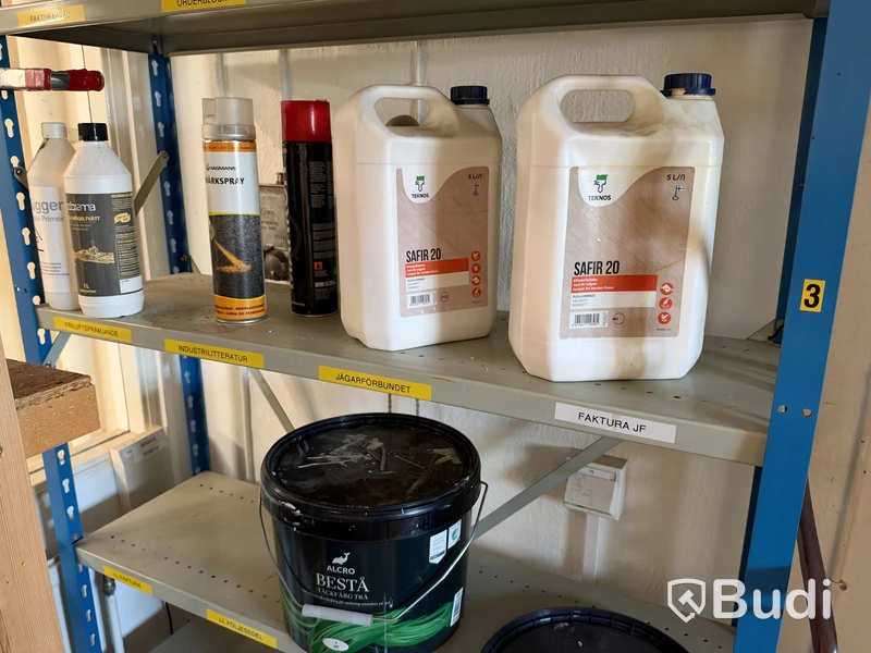 Lot of paint, oils and chemicals