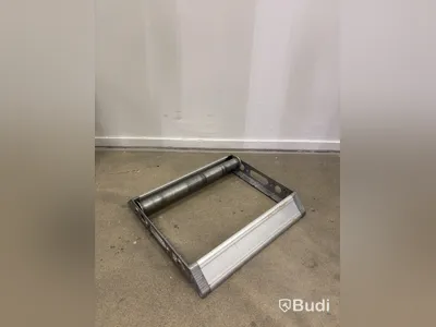 2 Lubbering cable reel stands