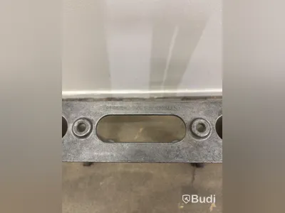 2 Lubbering cable reel stands