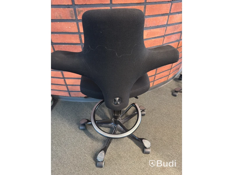 2 Office Chairs, Håg Capisco