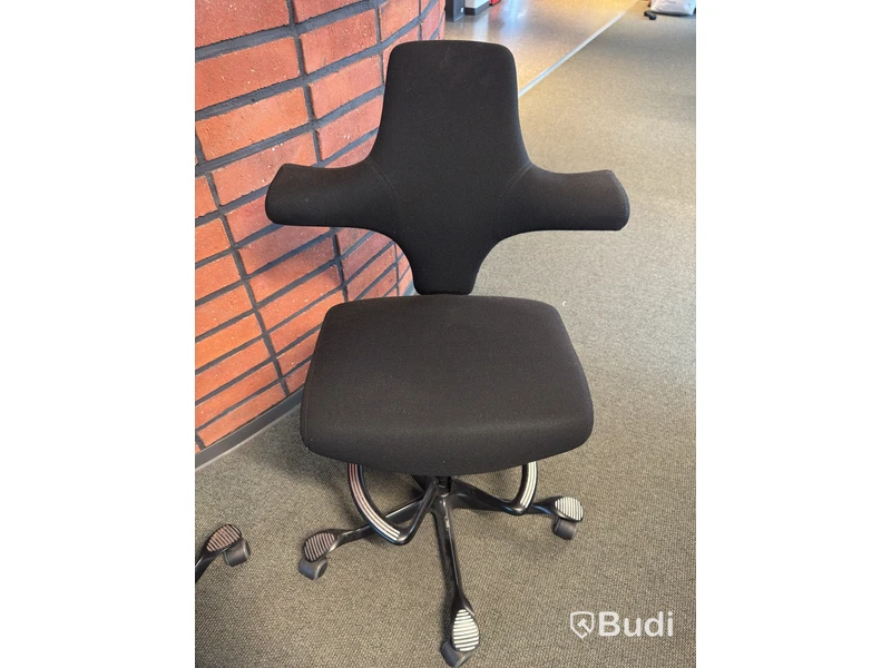 2 Office Chairs, Håg Capisco