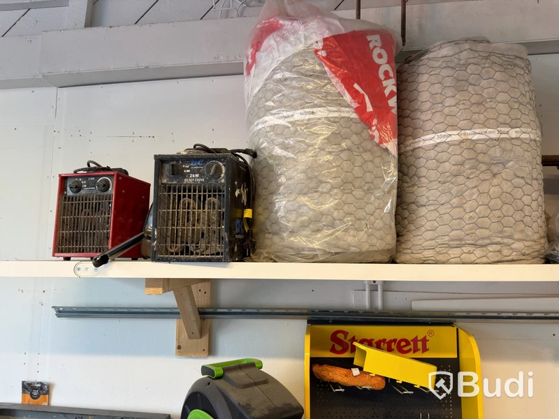Building materials & machinery. Large lot