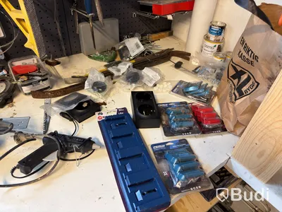 Building materials & machinery. Large lot