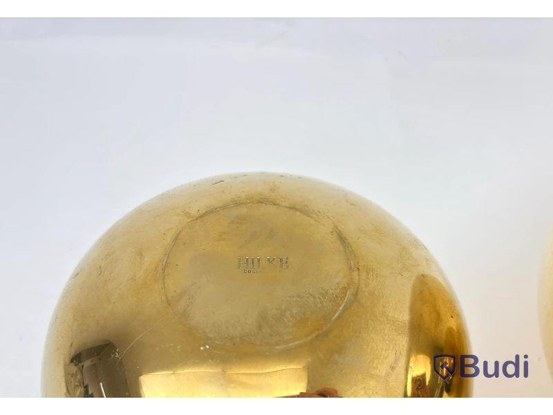 2 st. Vaser i metall, Hilke Collection