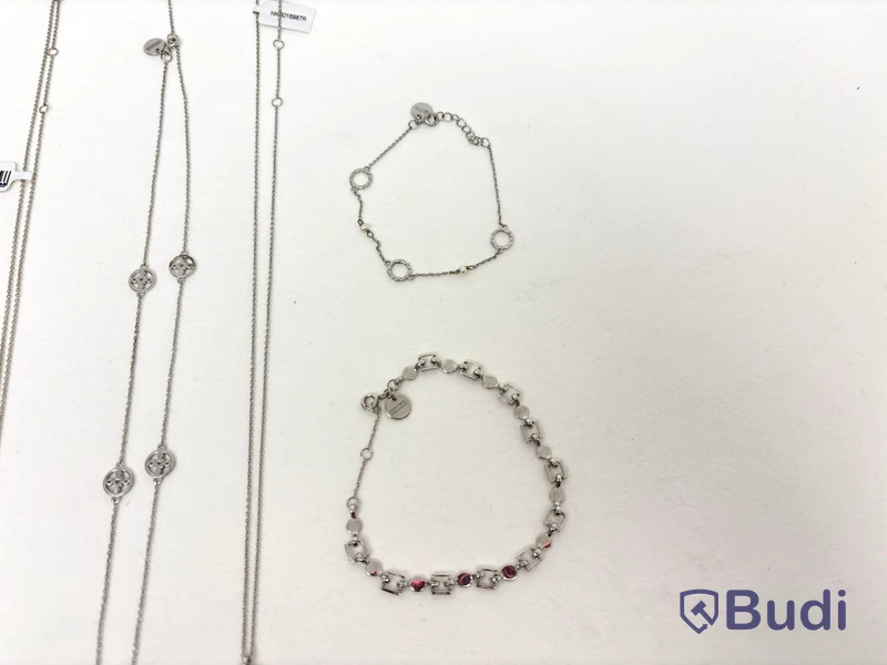 Parti med halsband och armband, Hilke Collection