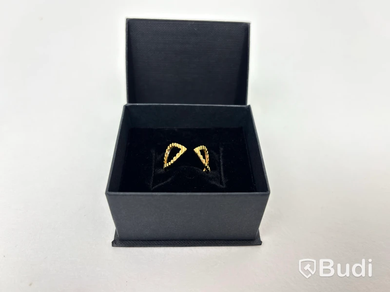 2 st. Armband samt 1 st. ring från Hilke Collection