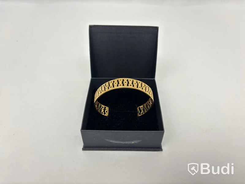 2 st. Armband samt 1 st. ring från Hilke Collection