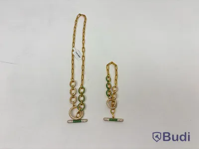 Set med halsband, armband och örhängen, Hilke Collection