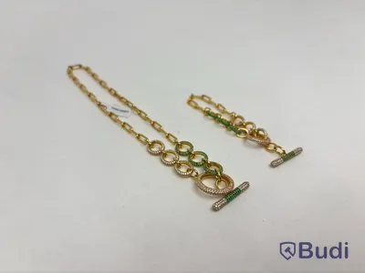 Set med halsband, armband och örhängen, Hilke Collection