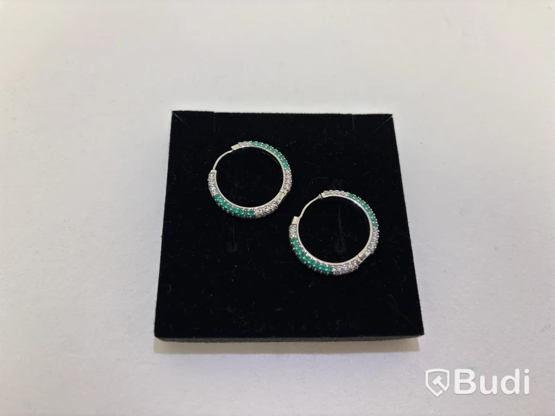 Halsband och örhänge, Hilke Collection