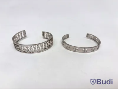 Parti med armband, Hilke Collection