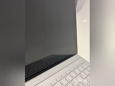Bärbar dator/2in1 Microsoft Surface Book 2