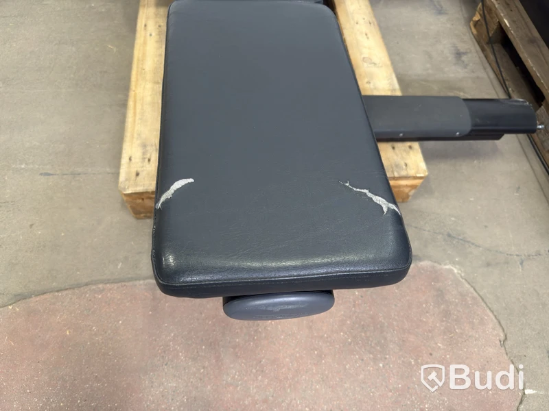 Technogym Seated Row Machine, Weight Stack