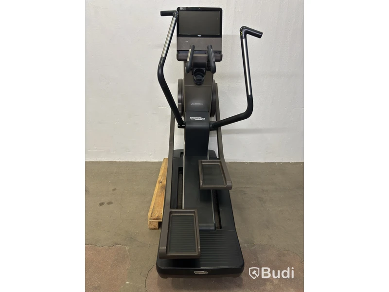 Technogym Vario cross trainer, touchscreen