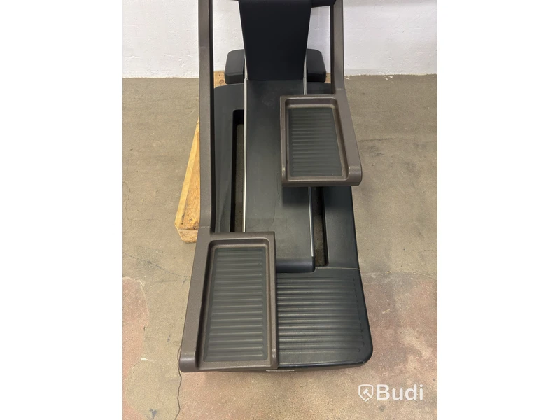 Technogym Vario cross trainer, touchscreen