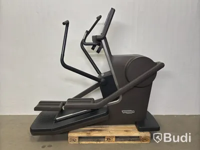 Technogym Vario cross trainer, touchscreen