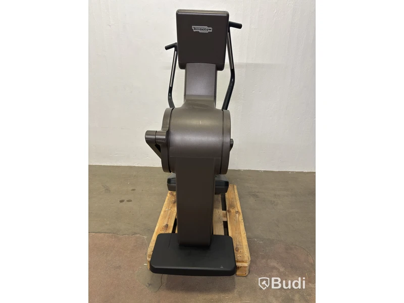 Technogym Vario cross trainer, touchscreen