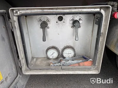 Truck trailer NTM UTP-45L-4, 2006