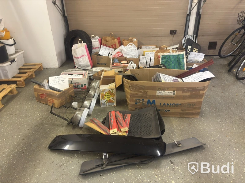 Car parts, mixed lot